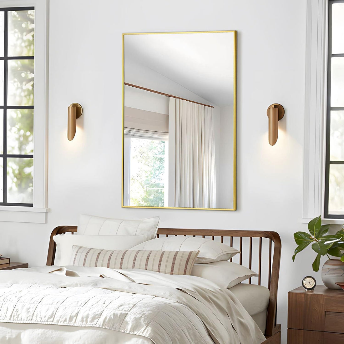 Oglinda Dreptunghiulara Elindor®, 55x75 cm, Sticla Fara Distorsiuni, Usor de Instalatat, Auriu