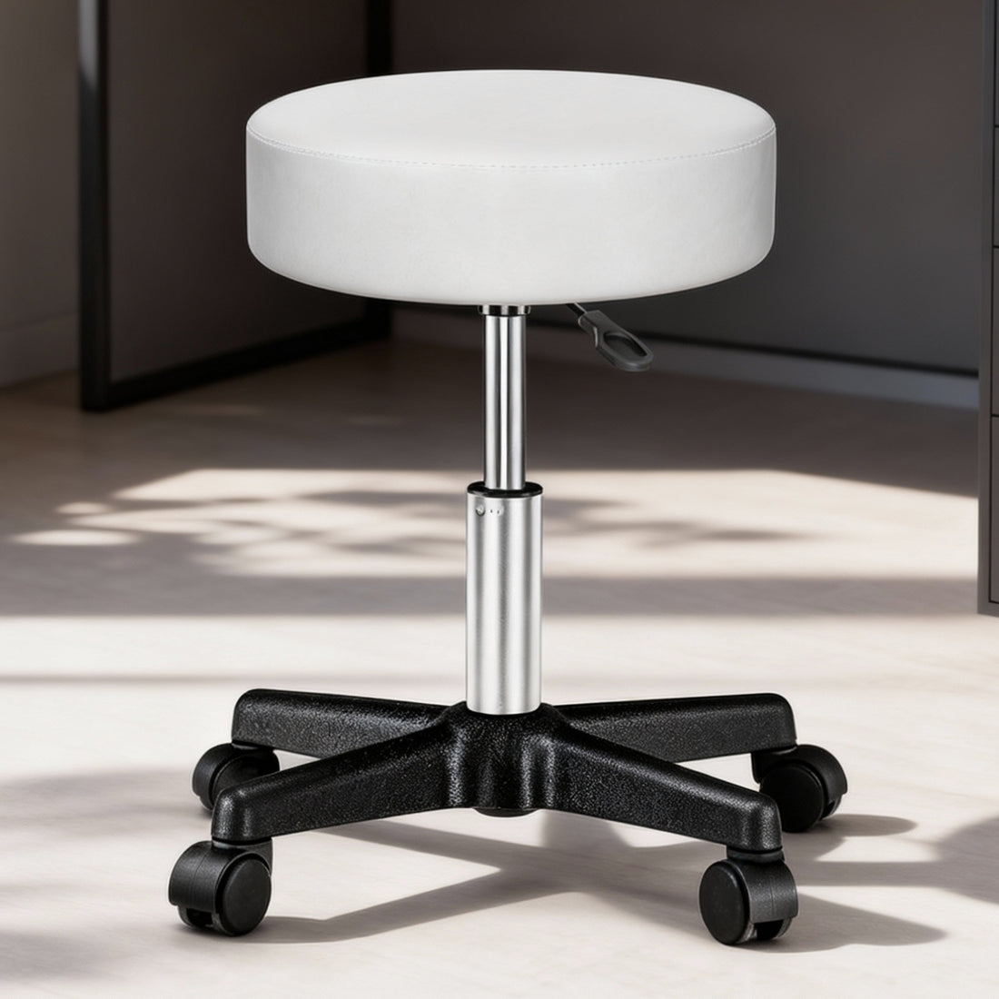 Scaun Rotativ Elindor® cu Roti, Ergonomic, fara Spatar si Manere, Design Compact, Tapitat cu Burete Moale, cu Picior Metalic, Potrivite pentru Living, Bucatarie, Birou, Dormitor, Inaltime Ajustabila, 49 x 49 x 46-60 cm, Alb