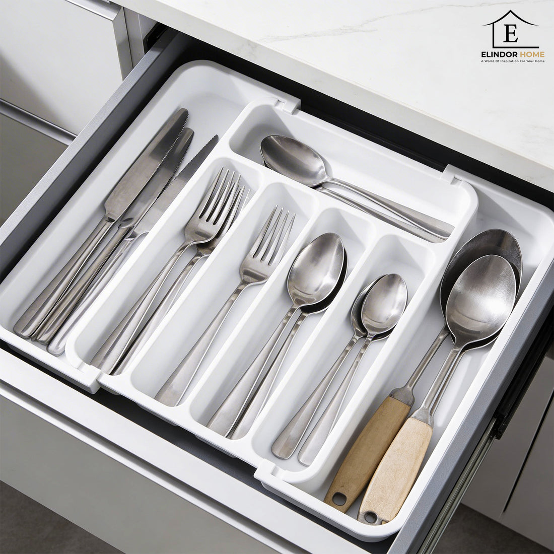 Organizator Extensibil Elindor® pentru Tacamuri si Ustensile de Bucatarie, 7 Compartimente, Sertar Extensibil 31 × 21.5 × 4 cm, Suport Ajustabil pentru Cutite, Linguri, Furculite, Alb