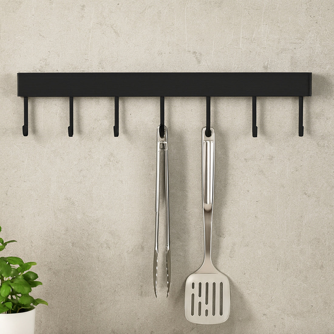Suport de Perete Elindor® pentru Ustensile de Bucatarie, cu 8 Carlige, Lipire cu Adeziv, fara Gauri, Depozitare Tacamuri, Suport Metalic, Accesorii Organizare, Economisire Spatiu, Organizator de 40 x 3.5 cm, Negru