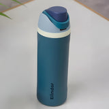 Cana Termos cu Gura Dubla Elindor® din Otel Inoxidabil, Izolatie cu Pereti Dubli, Deschidere Capac prin Apasare de Buton, Capacitate 710 ml, Rezistenta la Scurgeri, fara BPA, Ideala pentru Apa, Ceai, Cafea sau Smoothie, Albastru Verzui