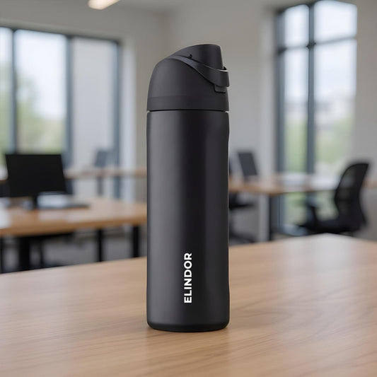 Cana Termos cu Gura Dubla Elindor® din Otel Inoxidabil, Izolatie cu Pereti Dubli, Deschidere Capac prin Apasare de Buton, Capacitate 710 ml, Rezistenta la Scurgeri, fara BPA, Ideala pentru Apa, Ceai, Cafea sau Smoothie, Negru