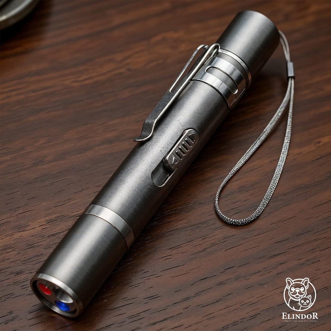 Jucarie Interactiva Elindor® pentru Pisici si Caini, Laser Pointer Reincarcabil USB, 7 Moduri Ajustabile, Lanterna LED, Otel Inoxidabil, Argintiu