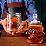 Set Decantor Whiskey Star Wars cu 2 Pahare de 150 ml, Pietre de Răcire, 750 ml, Transparent