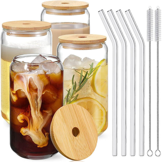Set 4 Pahare din Sticla cu Capac din Bambus si Pai din Sticla - 480ml - Forma de Doza - Ideale pentru Cocktailuri, Bere, Cafea, Ceai, 2 Perii de Curatat Incluse, Transparente