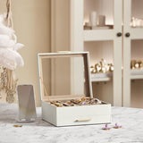 Cutie de Bijuterii Elindor® cu Capac, Organizator 2 Niveluri, 1x Sertar, Spatiu de Depozitare Inel, Verighete, Lantisoare, Bratari, Cercei, Caseta din Material Catifelat, Design Rafinat, Simplu si Elegant, Piele Ecologica, 22.3 x 23.1 x 10.4 cm, Alb/Auriu