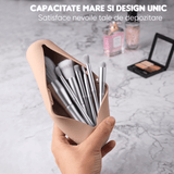 Organizator pensule machiaj pentru calatorii, din silicon anti-cadere, inchidere cu magnet, portabil, elegant, portfard pentru cosmetice, 21x6x4 cm, Bej