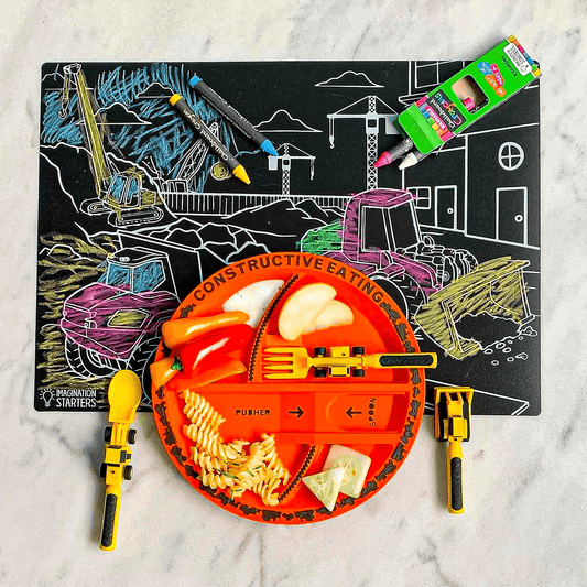 Set masa copii Elindor® – Farfurie 5 compartimente, furculiță și linguriță, 4 piese, veselă pentru mic dejun, prânz și cină, Mașinuțe de construcție