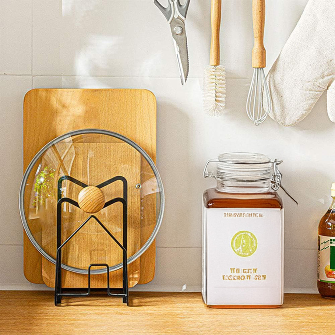 Suport Tocatoare Metalic Elindor® Organizator Compact si Elegant pentru Bucatarie, Baza Antiderapanta, Ideal pentru Tocatoare, Capace Oale si Tigai, Ustensile Bucatarie, Carti, 12.5 × 14.5 × 21.5 cm, Negru