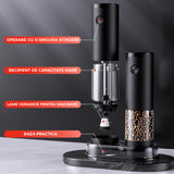 Set 2 Rasnite Electrice Elindor® Rasnita Electrica Led pentru Sare si Piper, Solnita si Pipernita din Sticla, Recipient Condimente cu Senzor Gravitational, Reglare Grosime Macinare x5, Operare cu o Mana, pentru Bucatarie, 16x7.5 cm, Transparent / Negru