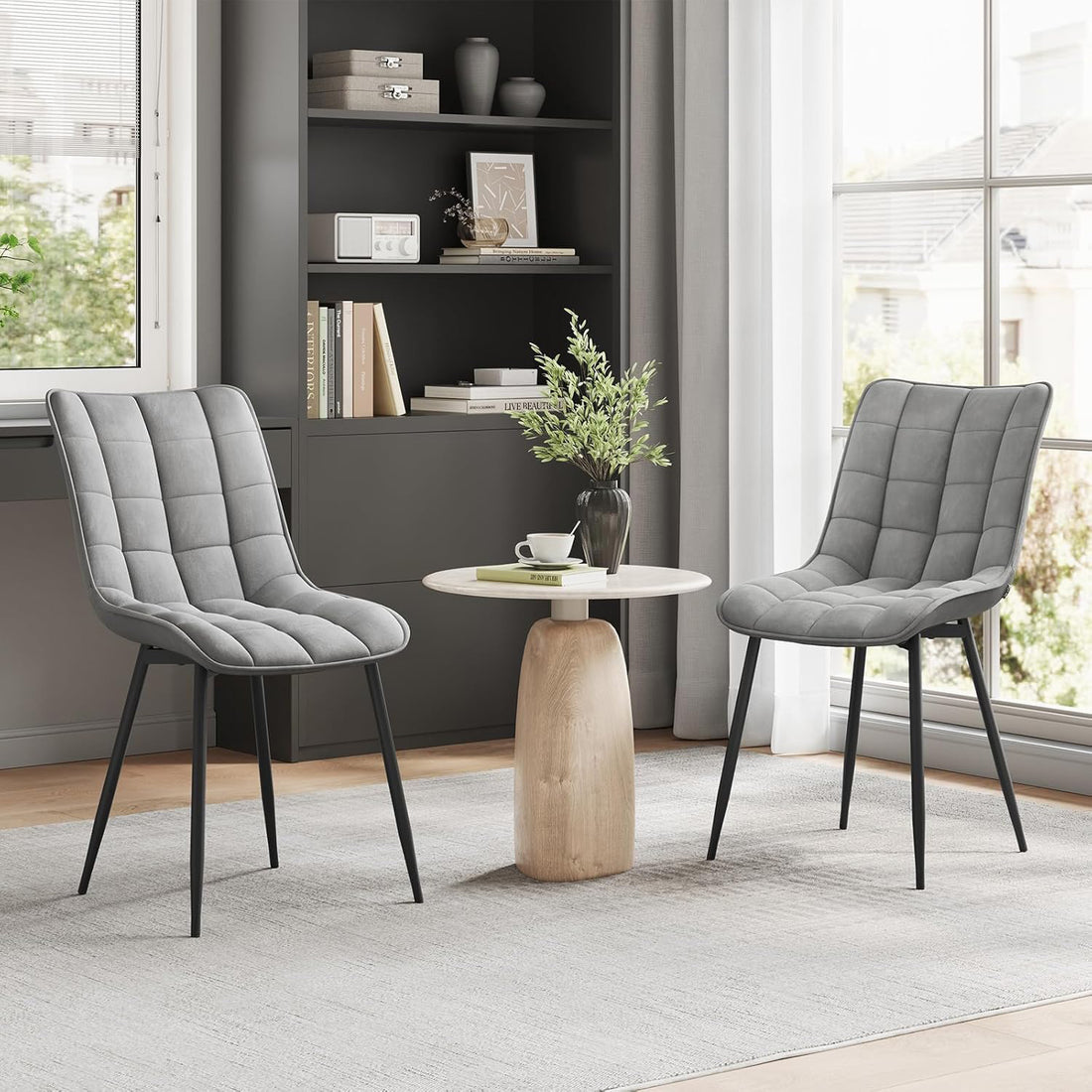 Set 2 Scaune Elindor® Ergonomice, Design Contemporan, Scaun cu Spatar si fara Manere, din Catifea cu Picioare Metalice Negre, Potrivite pentru Living, Bucatarie, Birou, Dormitor, Latime Sezut 46 cm, 85.5 x 45 x 42 cm, Gri Deschis