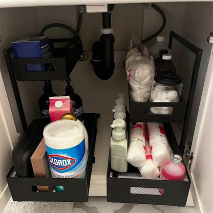 Organizator metalic cu două niveluri pentru depozitarea eficientă a produselor de curățenie și îngrijire sub chiuveta din baie.